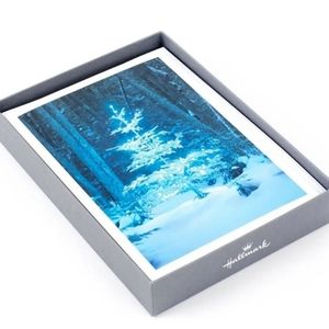 Hallmark Christmas Cards. Peace & Wonder Christmas Tree. 16 Cards 17 Envelopes.